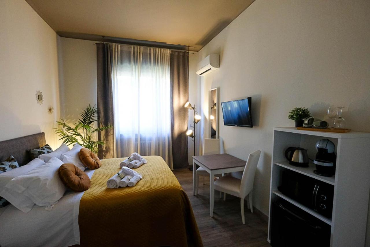 Verona Suites And Rooms Exterior photo